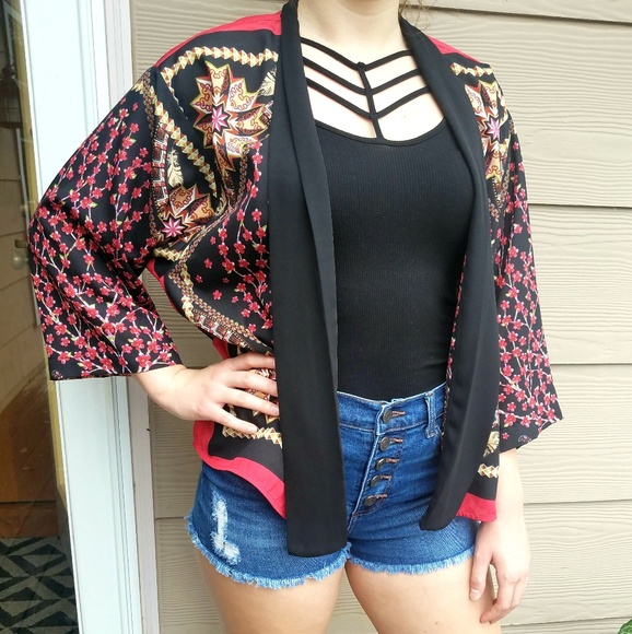 Love Tree Tops - Love Tree Kimono